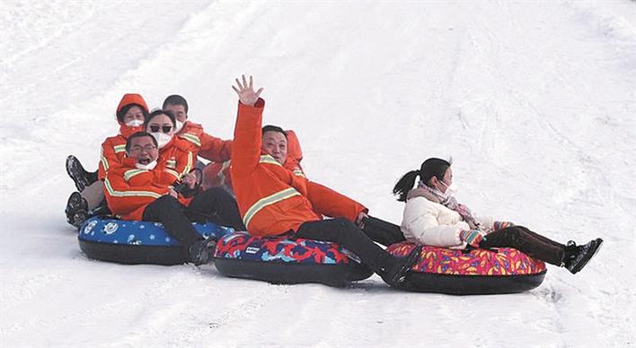 2023年开年兵团冰雪旅游一线见闻