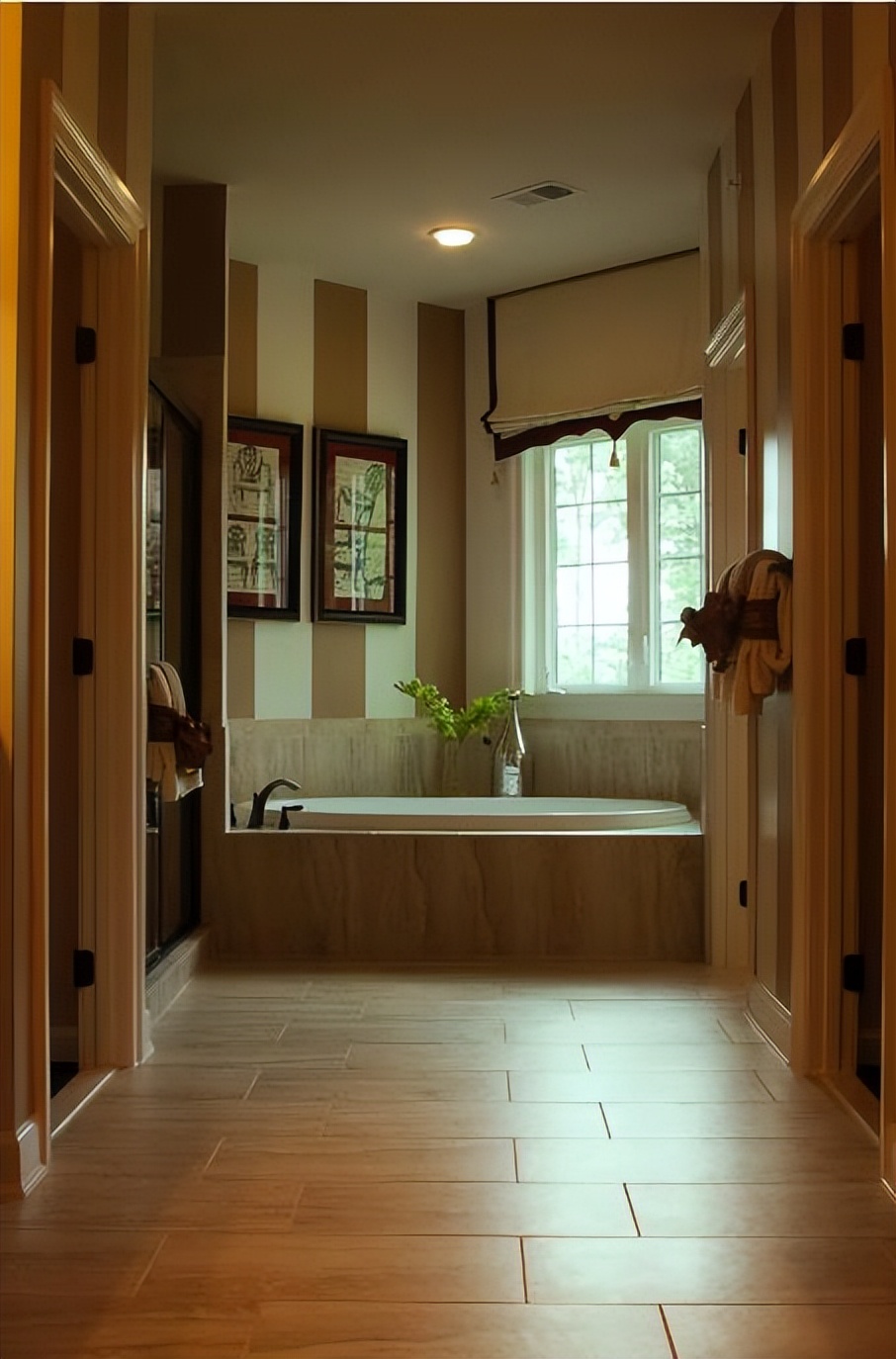 窗帘做成防水无纺布好吗,窗帘可以防紫外线吗