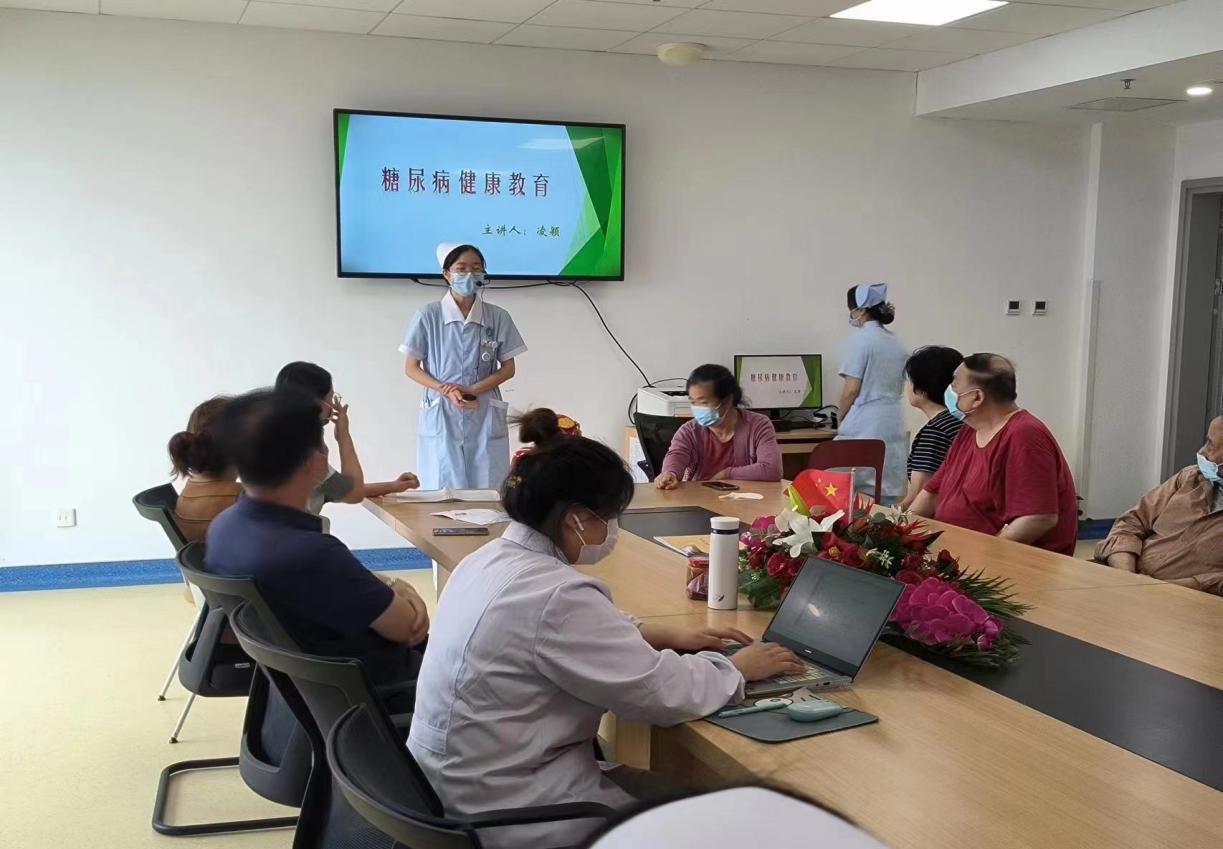 南昌大学二附院开展糖尿病运动及低血糖防治患教会活动