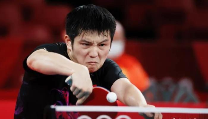 乒乓球竞技体育的残酷伤病,小胖伤情