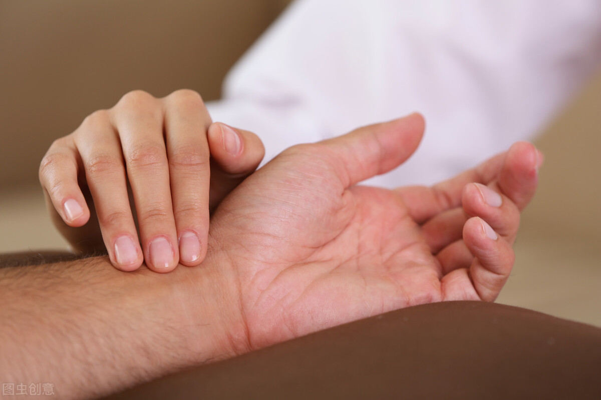 卵巢囊肿中药调理能消掉吗,卵巢囊肿可以吃调理气血的中药吗