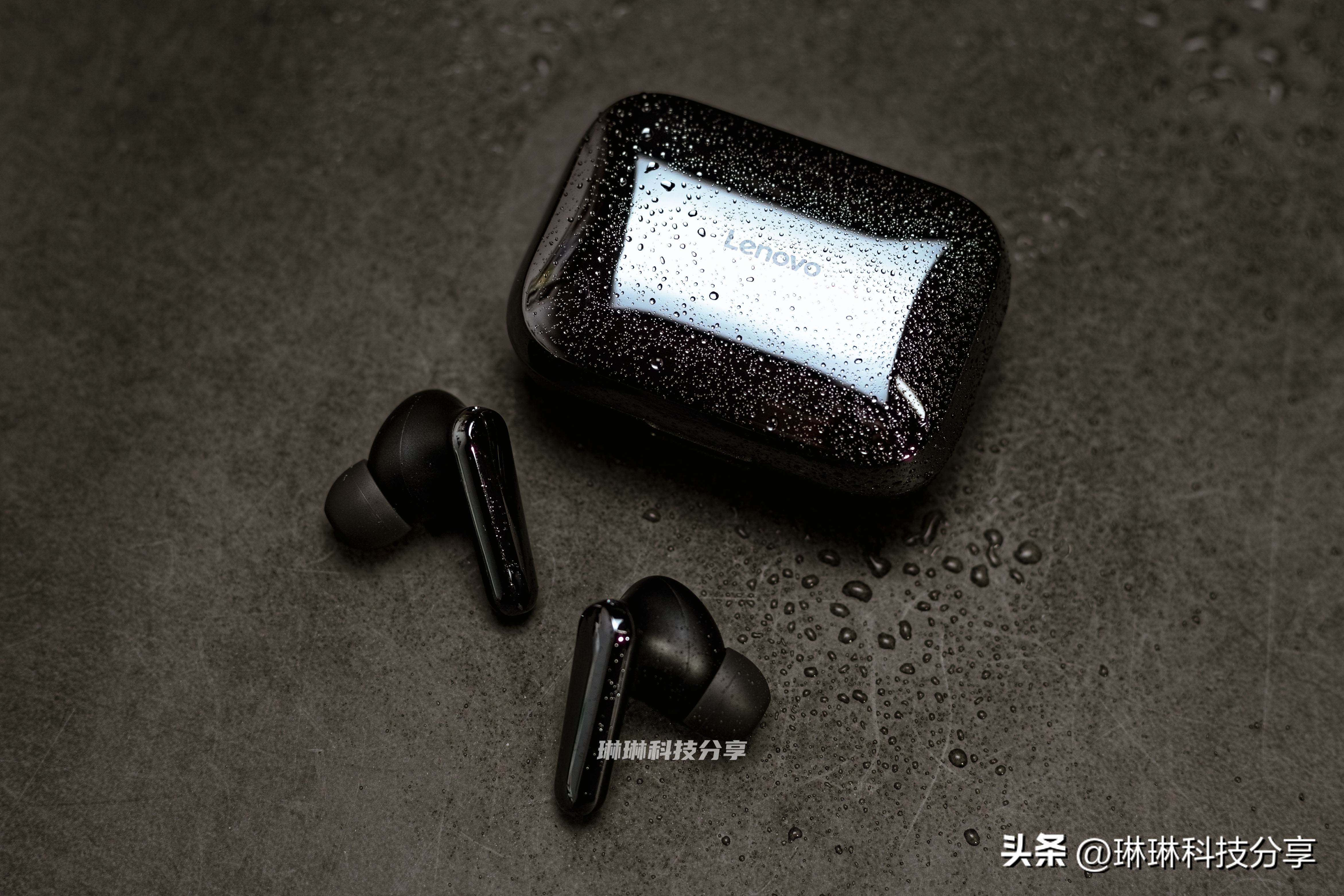 无线充电够方便，联想真无线立体声蓝牙耳机TC550测评