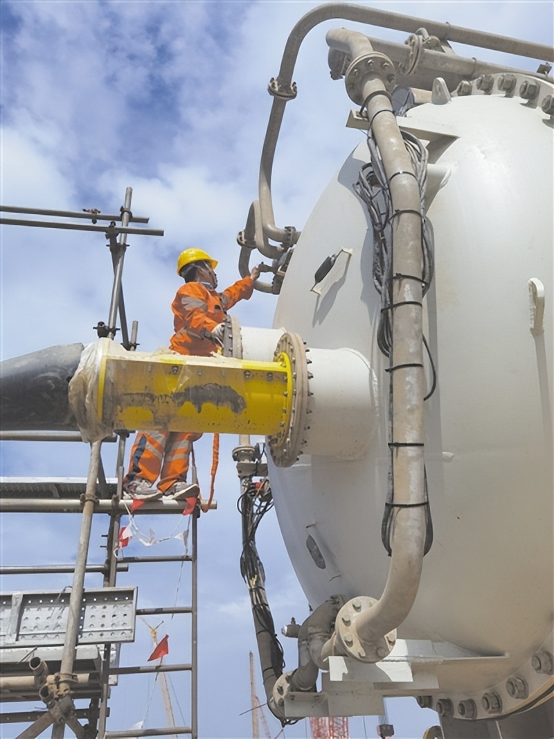 海底数据中心投资建设,数据中心创新技术