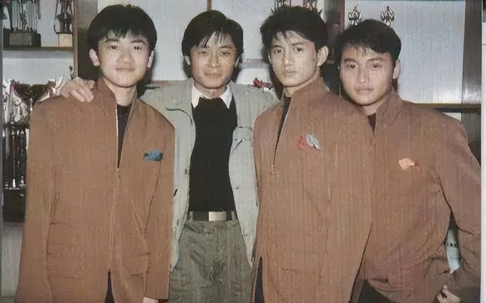 消失的歌星死亡,王杰消失十年