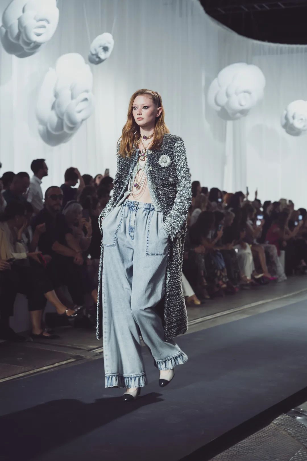 香奈儿2017早秋手工坊,香奈儿高级手工坊发布会视频