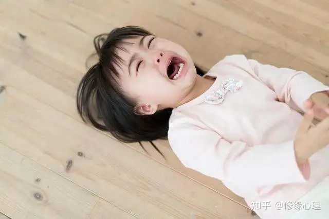 孩子老是上火有什么办法,小孩容易上火发脾气