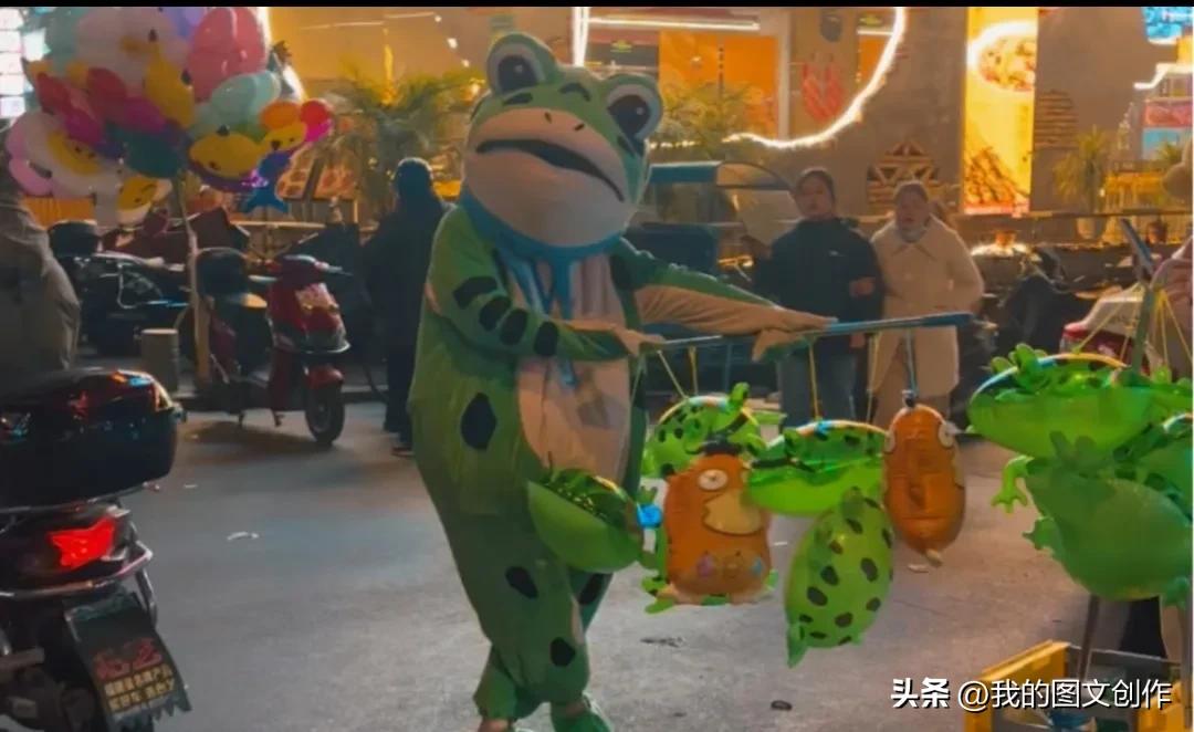 “卖崽青蛙”背后的社会现象,低成本创业卖青蛙