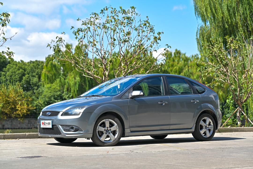 2.0手动挡车经典福克斯推荐,2万左右手动挡小钢炮福克斯