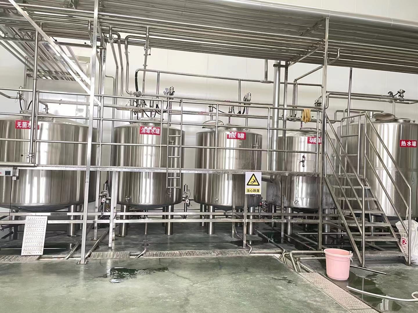 广东啤酒精酿设备,小型精酿啤酒厂设备