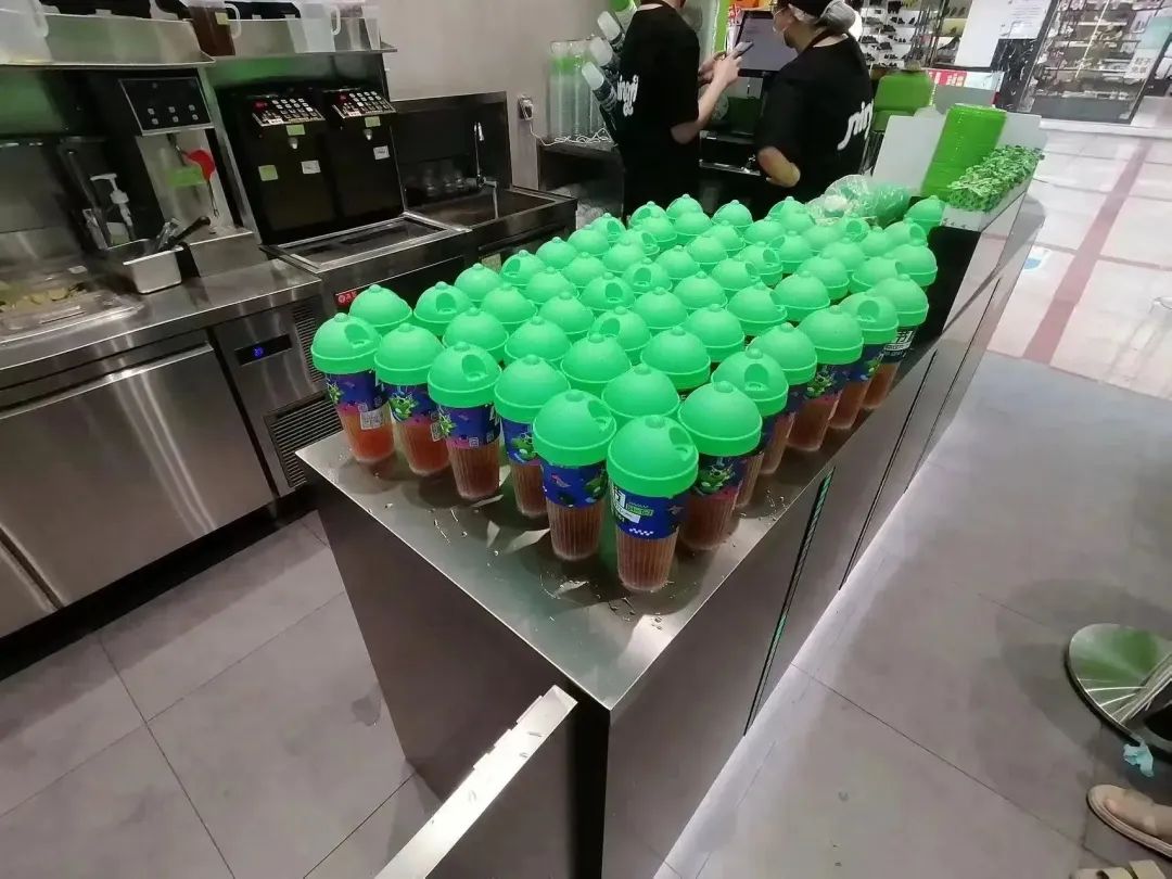 2年开店300家,柠季加盟分析