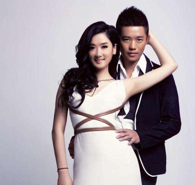 凤凰传奇玲花和曾毅是夫妻吗,凤凰传奇玲花和曾毅绯闻