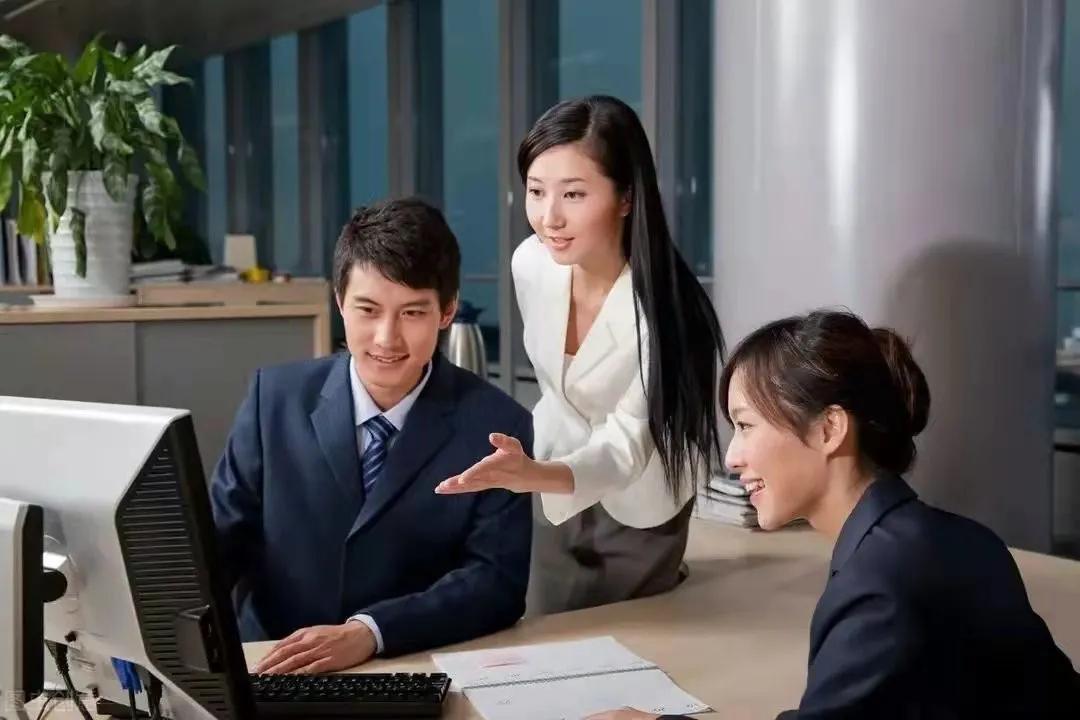 网络购物与传统购物对话,网络购物与现实差距