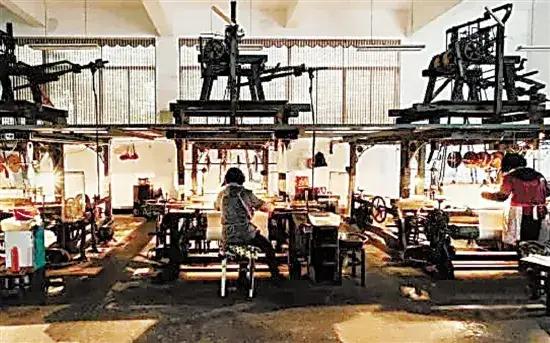 经营二十多年的真丝老店,中国传统丝绸工艺