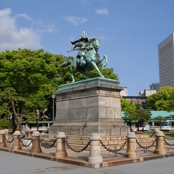 1978年日本外相同邓公谈*鱼岛钓**问题：谈完他悠哉悠哉，我全身瘫软