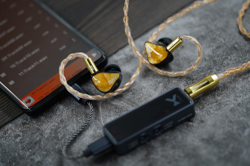 1圈2铁699，声价比的典范：LZA2PRO耳机评测