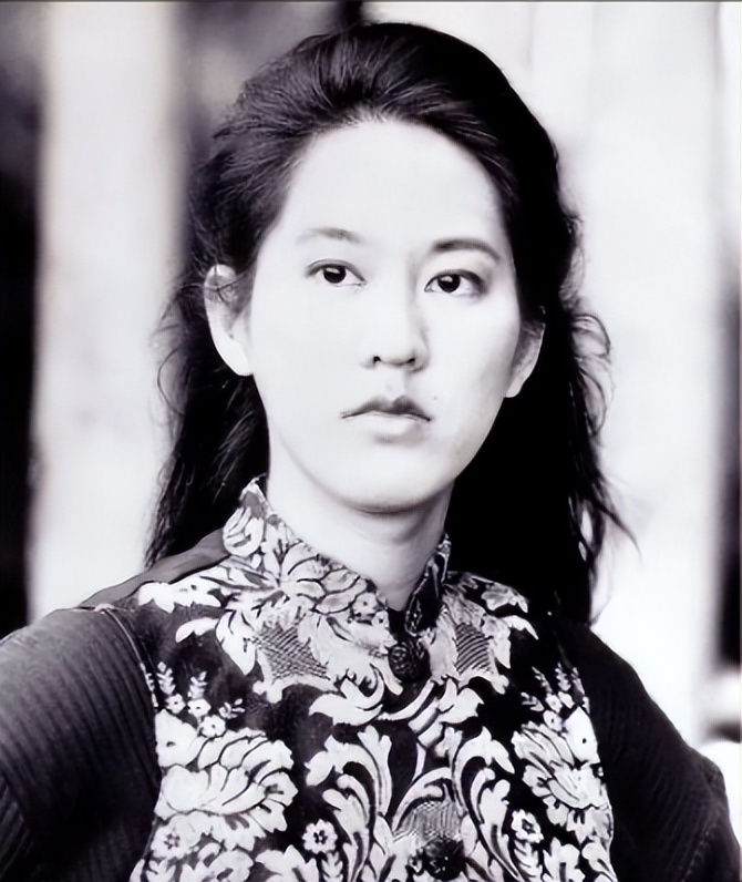 *京大南***杀屠**照片引发全球关注，专家：其社会意义已经超越相册本身