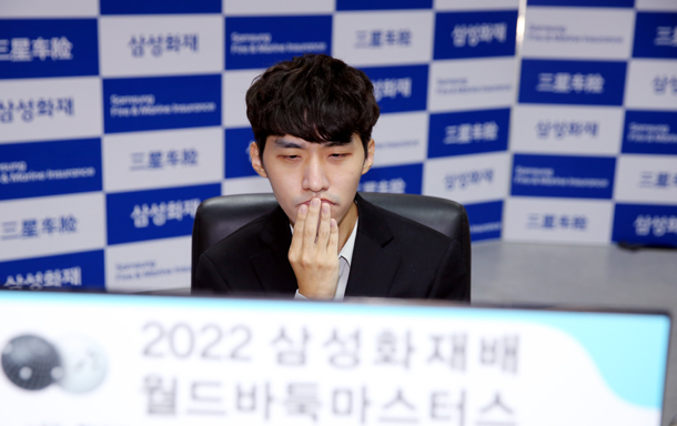 申真谞兵不血刃胜金明训将与崔精三番争三星杯