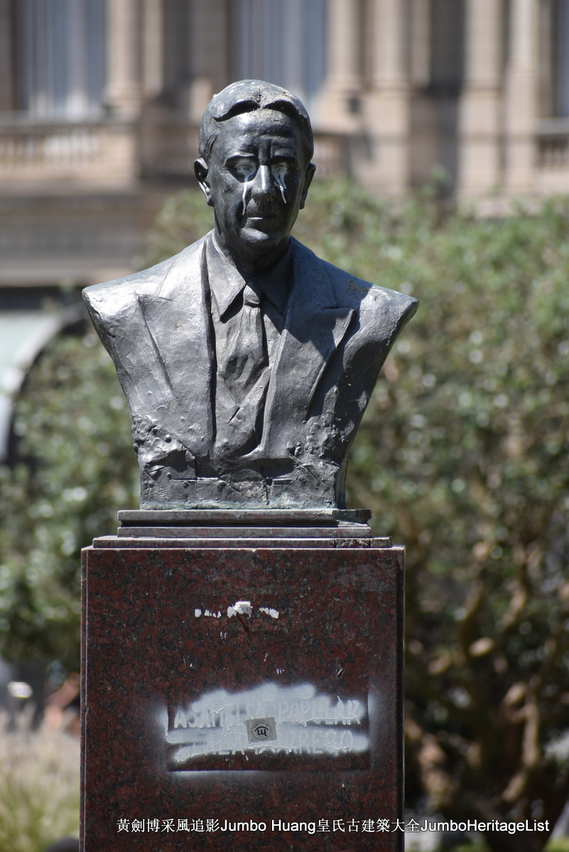 第5023回：富得像个阿根廷人，蓝花楹咖啡馆酒吧