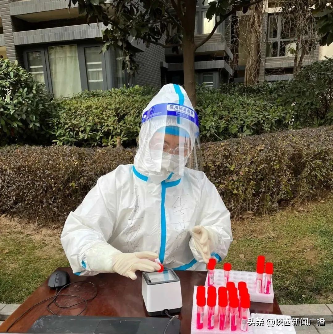 鎼烘墜鍏辨垬鐤儏鑷存暚鐧借。鍗＋,鎴樼柅鎯呭叡鍧氬畧鎰熸仼鎶楃柅鑻遍泟鏈楄