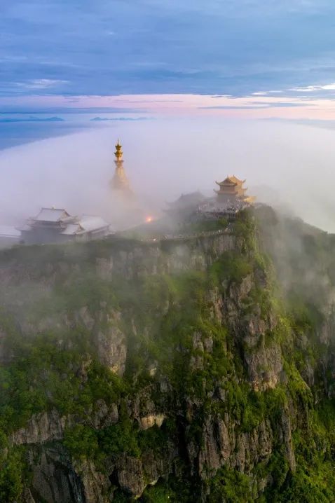 不上峨眉山自驾一日游最佳攻略,峨眉山全程不用步行攻略