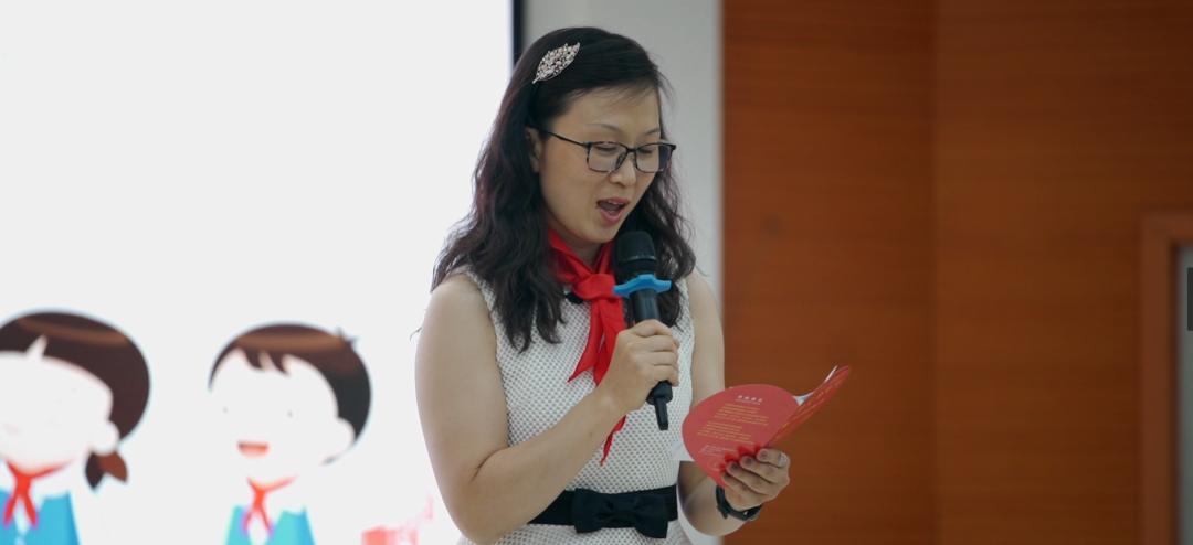 南京市南昌路小学:少年有梦正当时光荣入队我先行