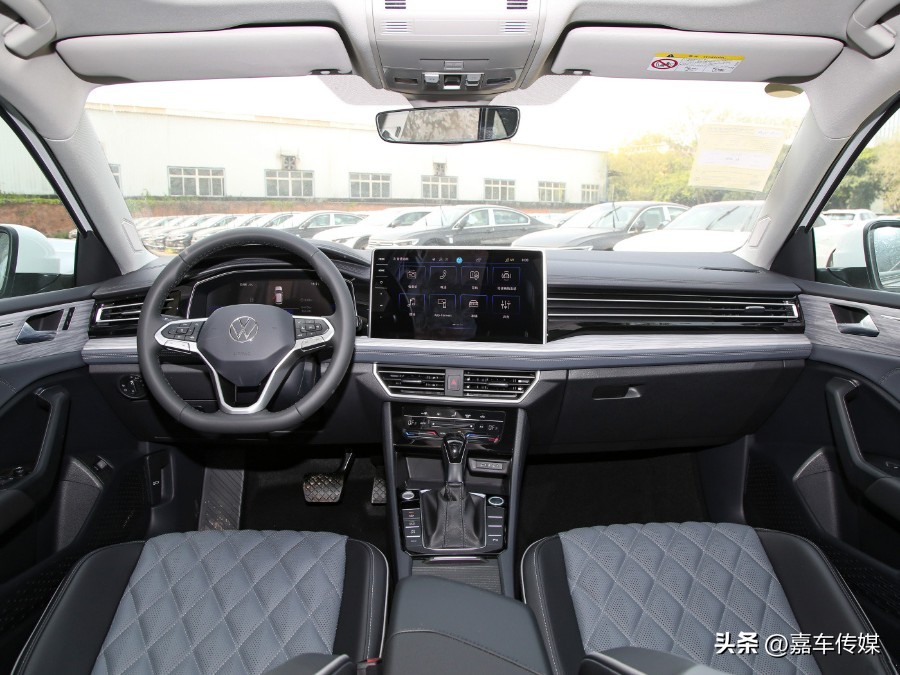 2022款凌渡和2023款速腾哪个好,上汽大众凌渡对比一汽大众速腾