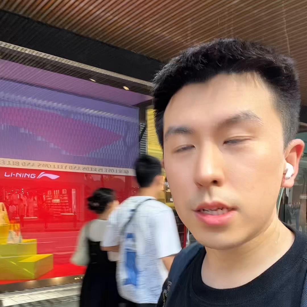 在香港买哪类奢侈品最便宜,香港免税奢侈品价格对比