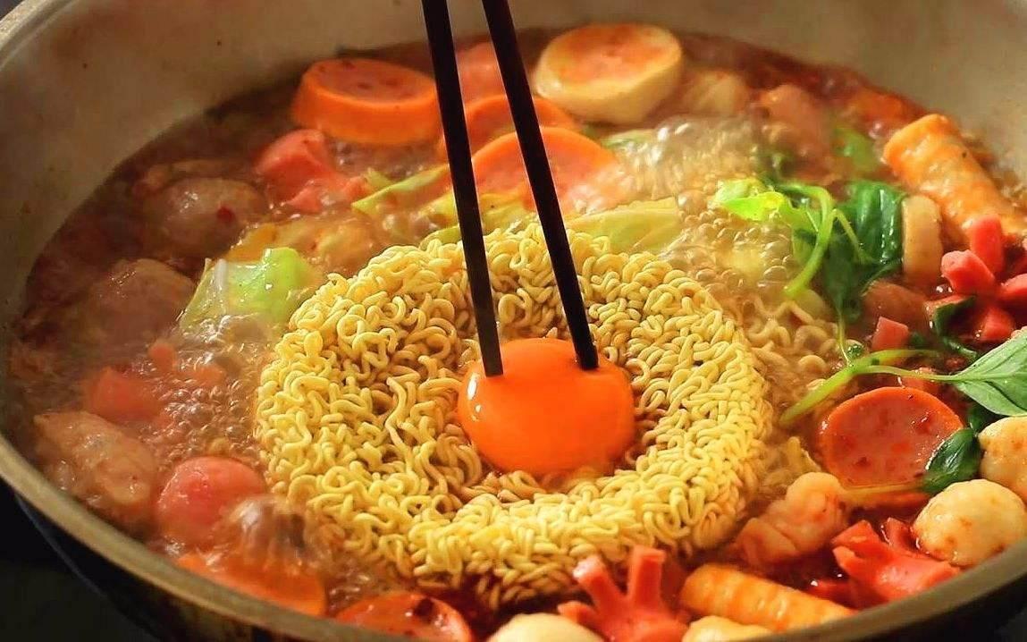 方便面吃多了容易致癌吗,方便面吃多会致癌吗