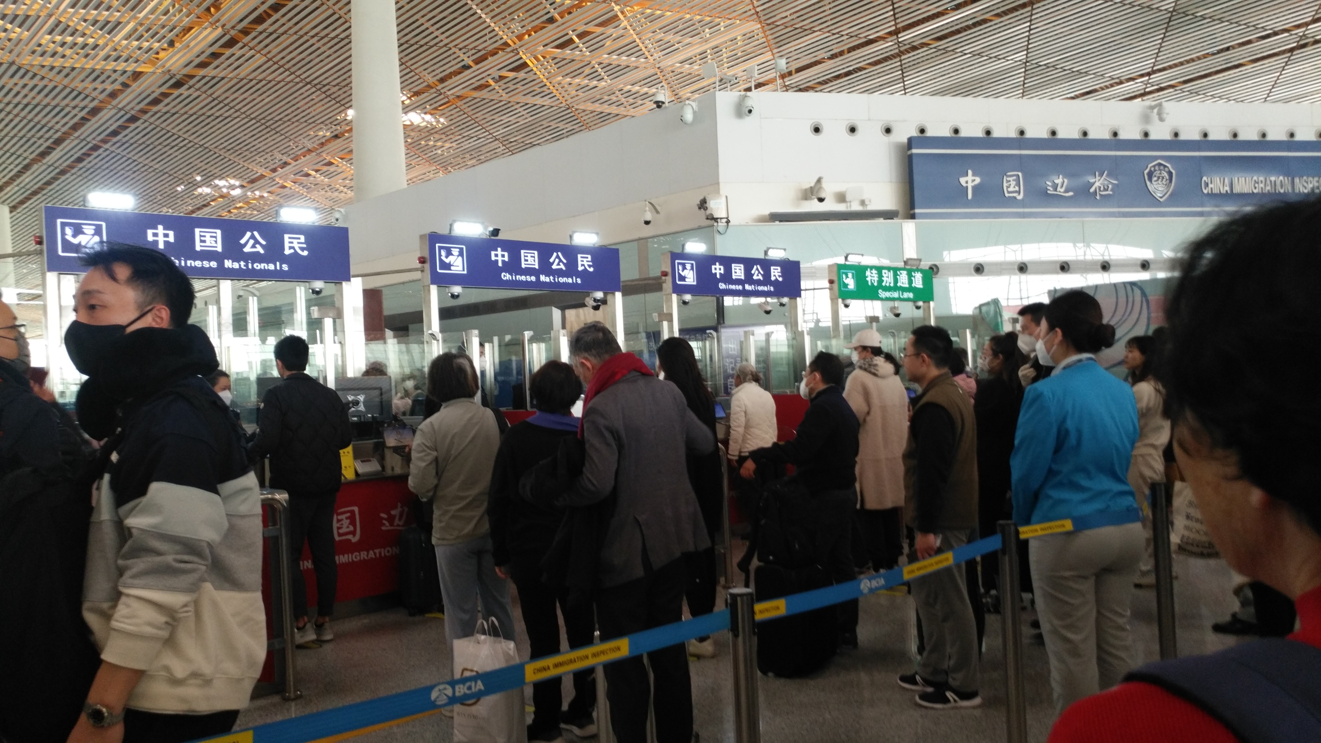 多伦多香港转机攻略,上海去多伦多香港转机