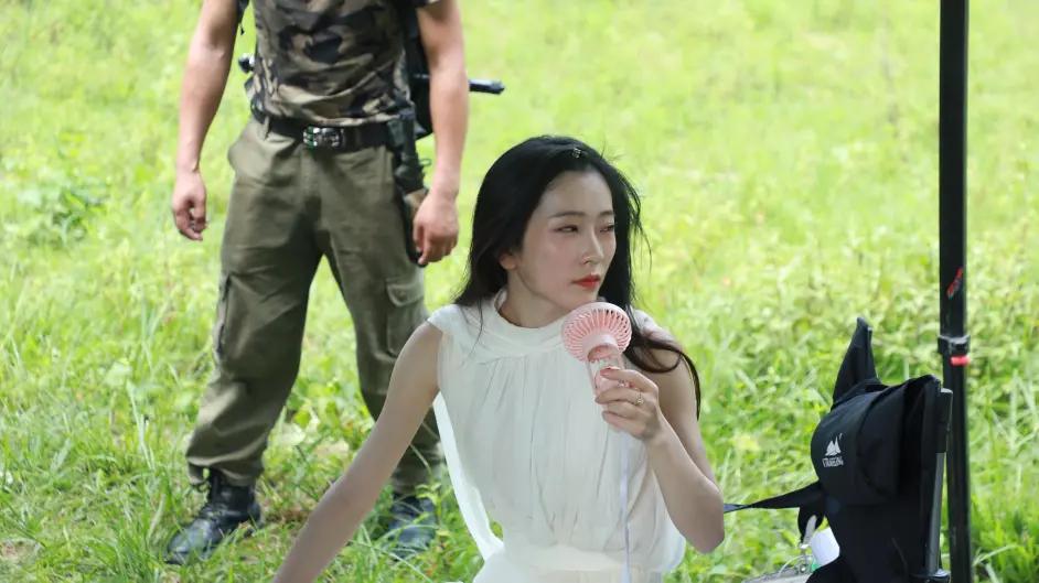 巨蟒流落荒岛,无人荒岛上的巨蟒