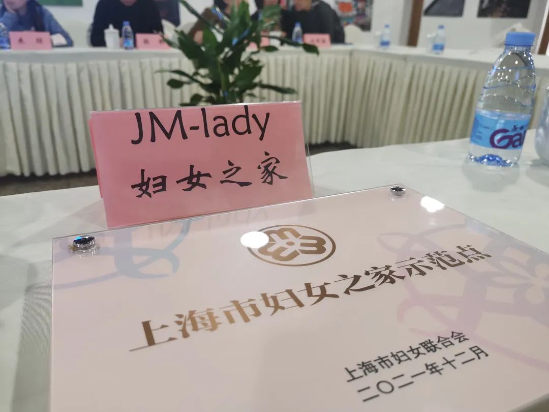 如何做一个走路带风的女人,怎么才能成为女律师