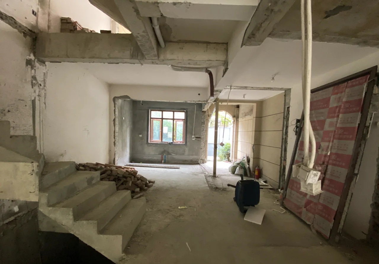 买一楼送的负一楼有产权吗,买一楼送的负一楼