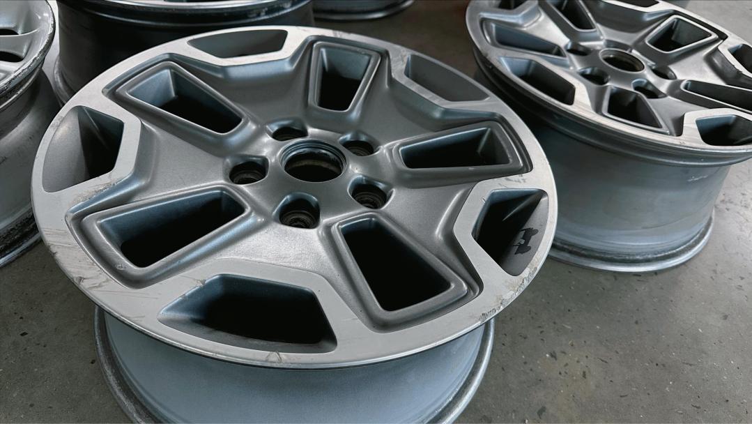 报废2.0t牧马人翻新,老款牧马人翻新大整备