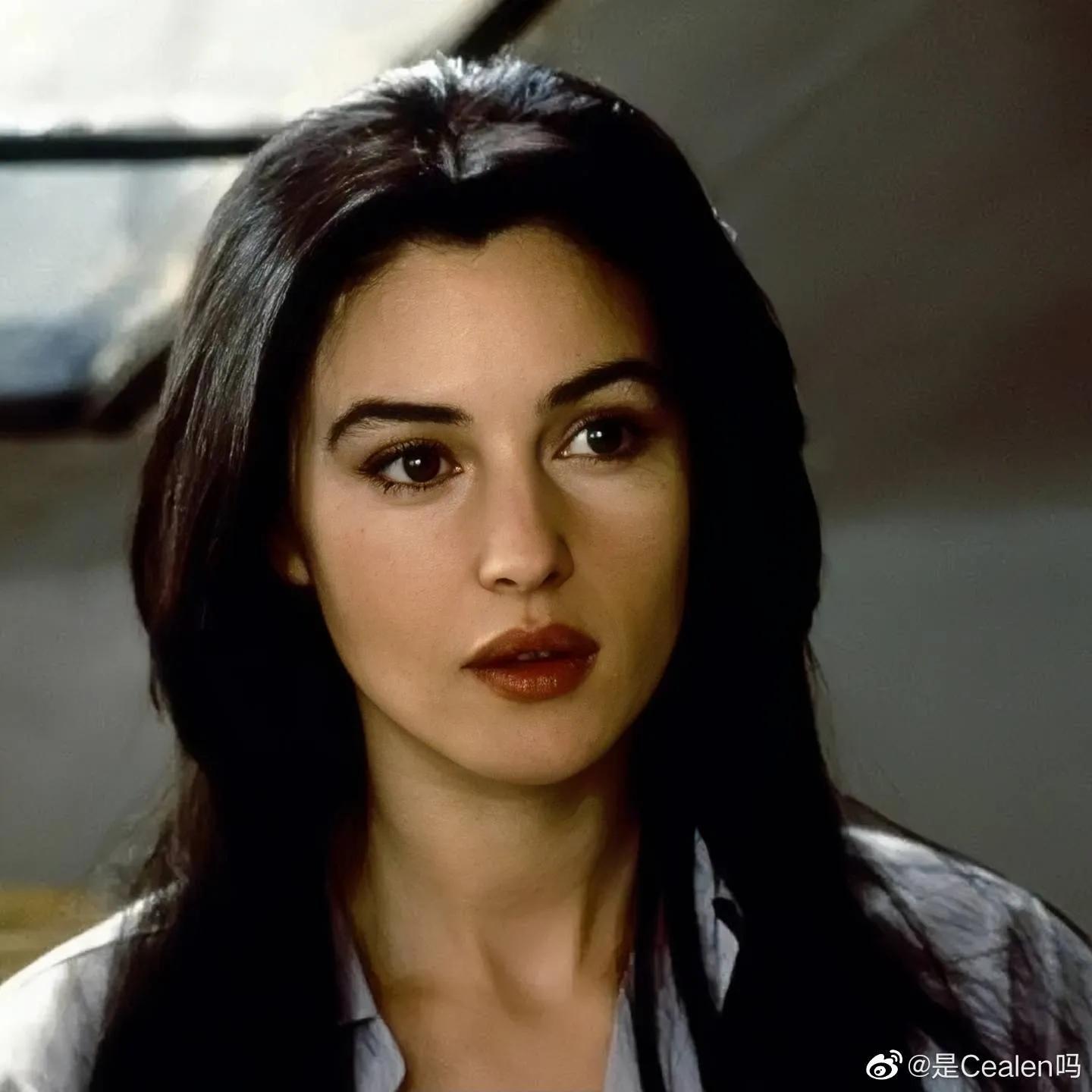 好莱坞往事詹妮弗康纳利惊艳镜头,詹妮弗康纳利小李子电影