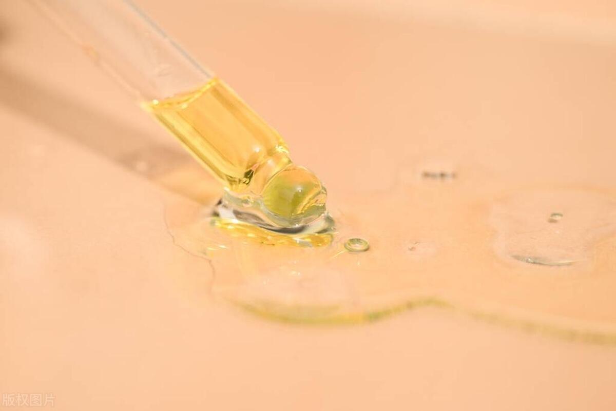 女性*处私**的润滑液是如何产生的？如何改善*处私**干燥？医生告诉你