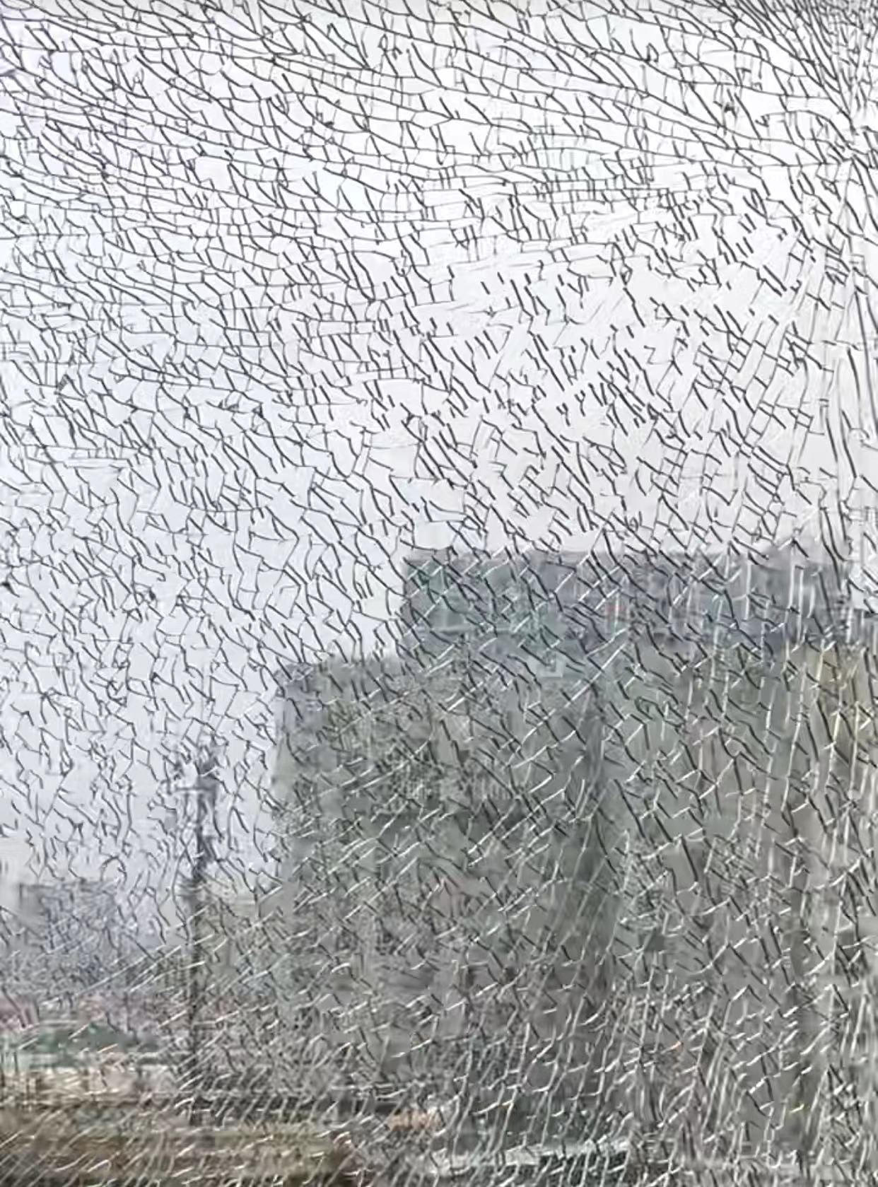 花几万块装的窗户,花几万换窗户