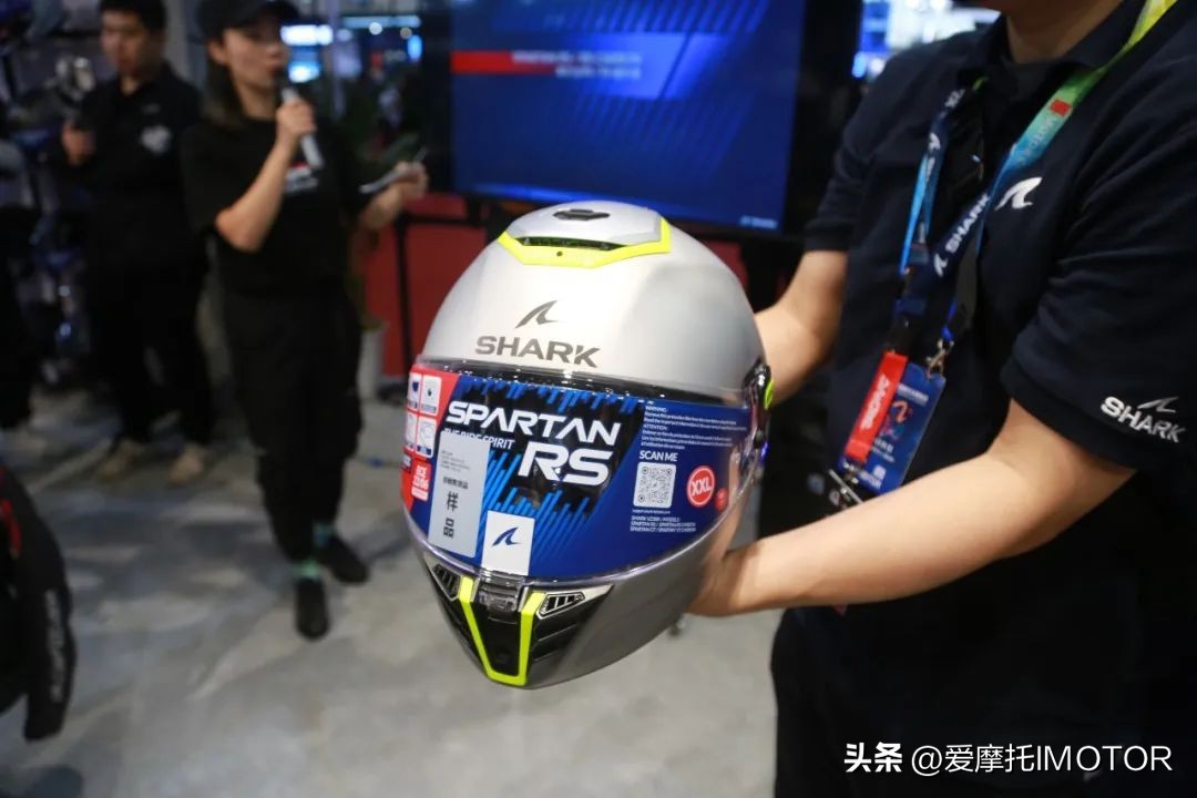 shark头盔最新款,shark大尾翼赛道盔