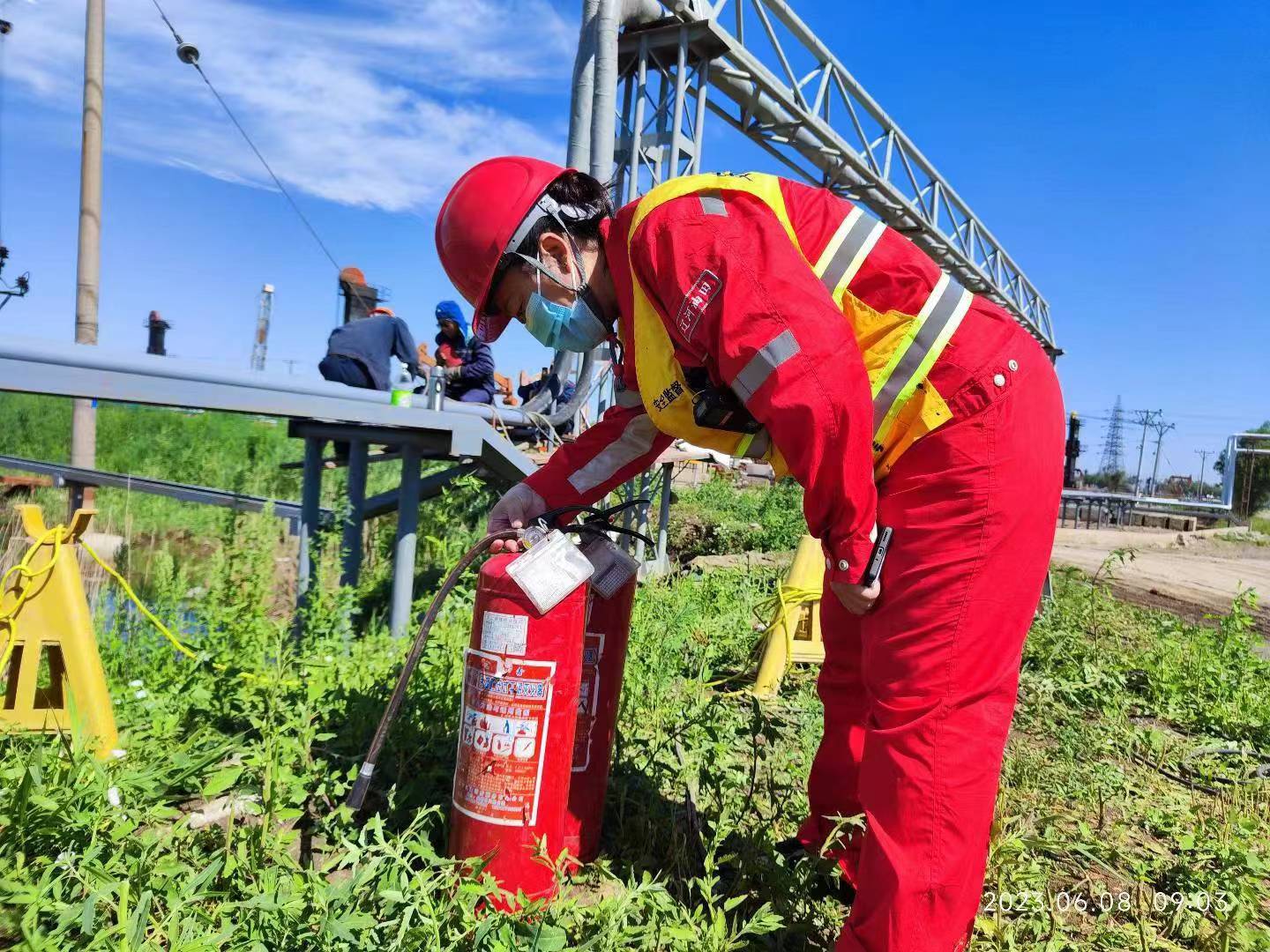 中国石油新疆油田公司安全生产,中国石油辽河油田