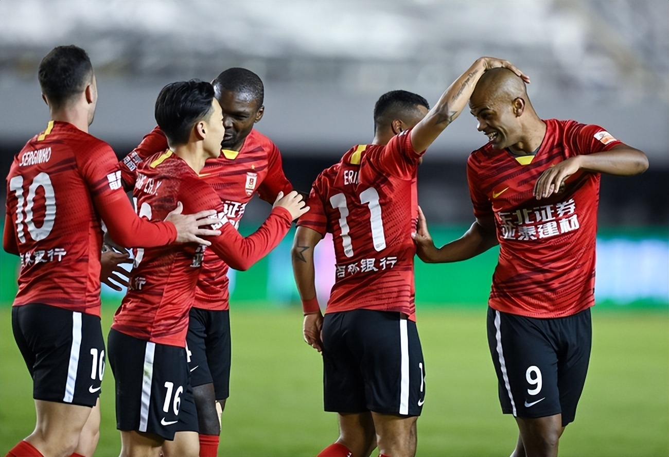 中超成都蓉城vs天津津门虎角球,中超成都蓉城vs长春亚泰比分预测