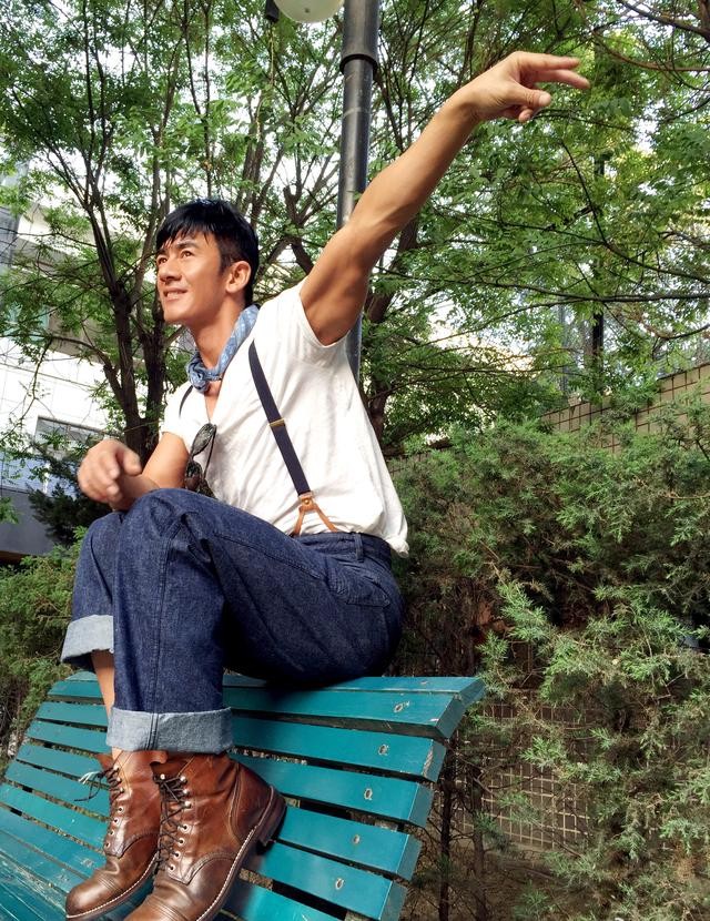 硬汉任天野8岁被家人抛弃,从小被父母抛弃任天野