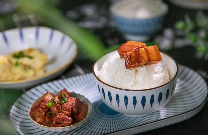 网上买的五常大米能放心吃吗 (制止假的五常大米我们该怎么做)