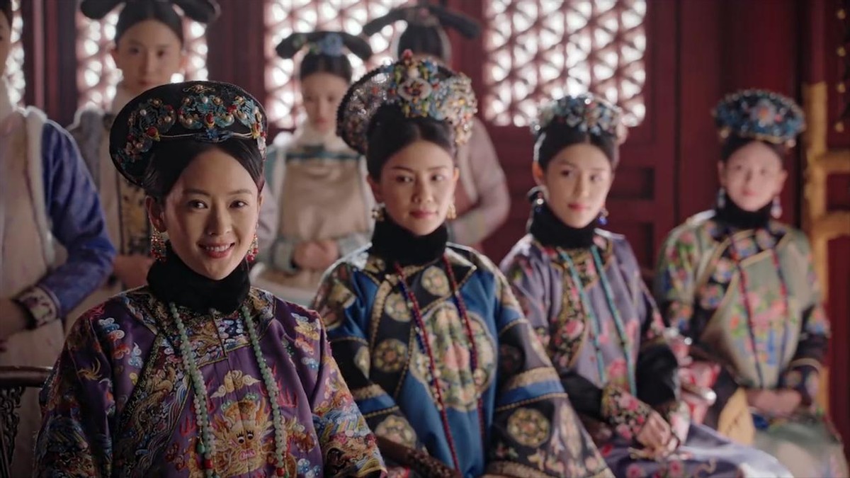 乾隆驾崩留下的嫔妃都活了多久,乾隆死后他的妃子都是什么下场