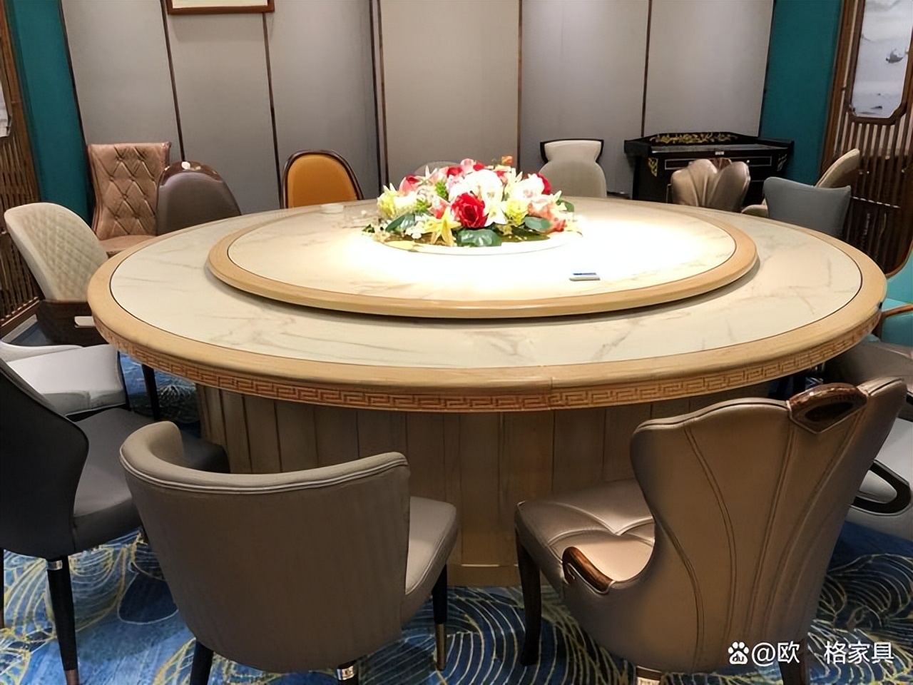 家用高档圆桌餐桌大理石,别墅高档电动餐桌时尚大理石圆桌