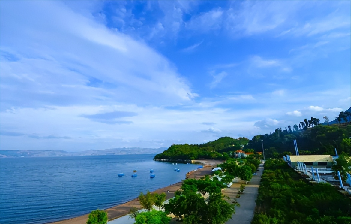 云南昆明繁华的地方,云南昆明必去的几个地方