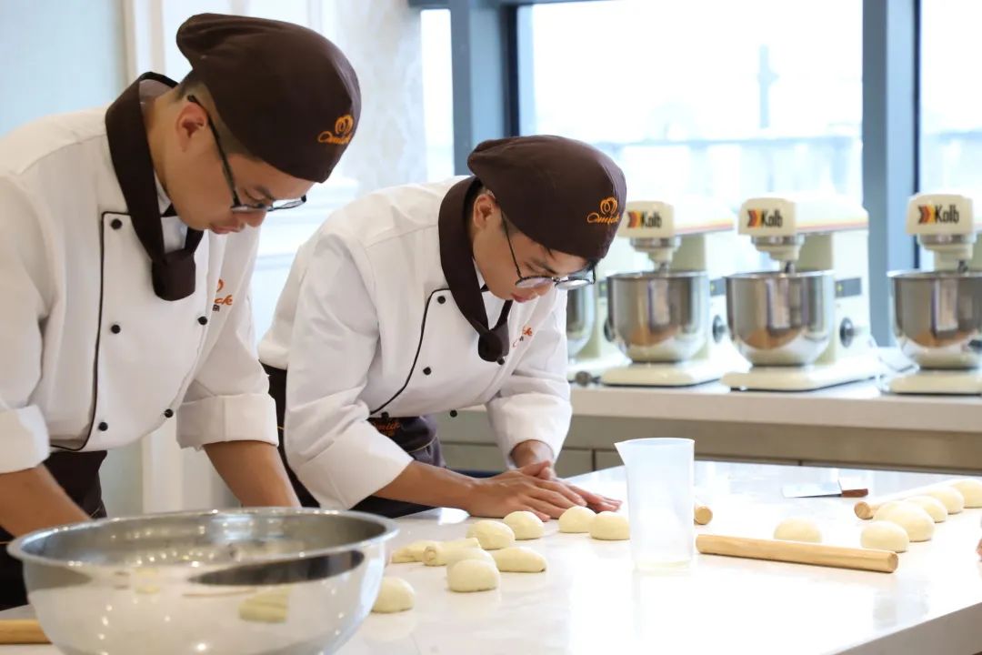 招生简章｜杭州欧米奇2022年夏秋季火热进行中