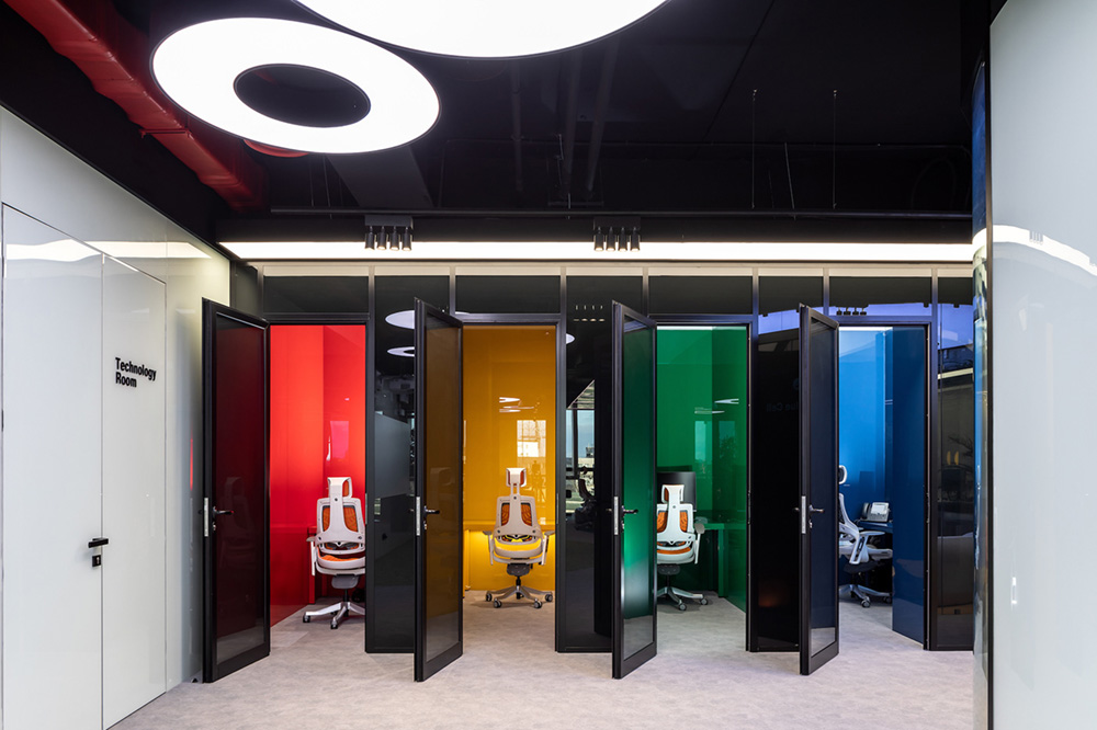 趣味纷呈教育平台Academy2.0基辅办公场所设计欣赏