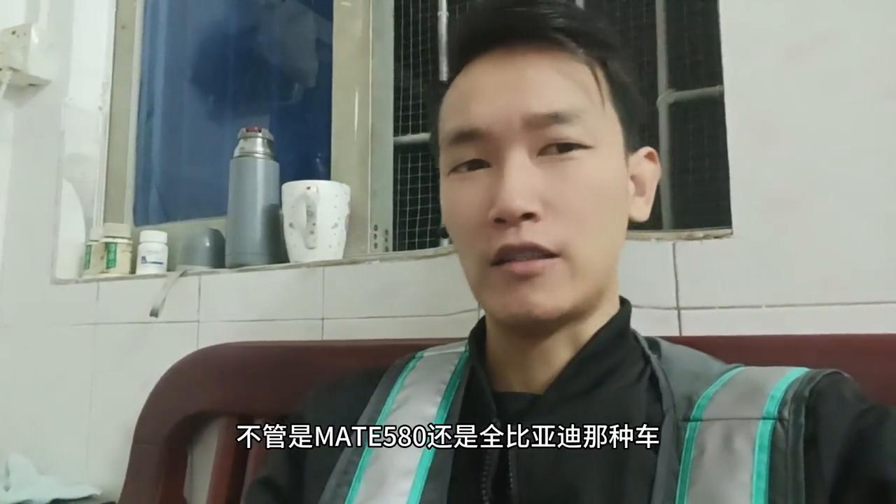 现在跑网约车行情好不好,网约车价格越来越低没法跑