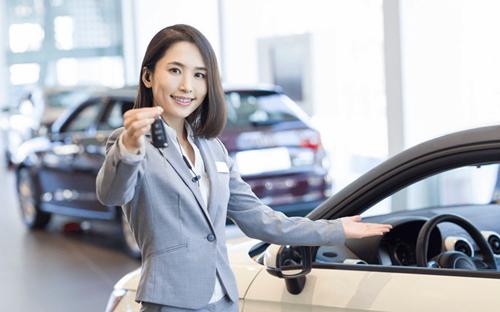 4s店买新车还有店内险吗,新车在4s店买保险不能强制买哪些