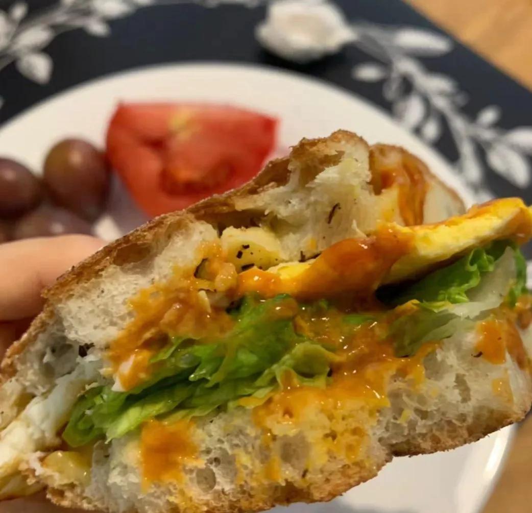 特别爱吃面包是什么原因,特别爱吃面包是什么体验