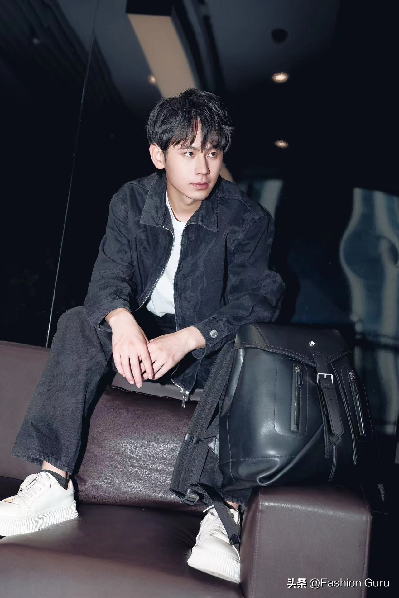 侯明昊、武大靖、朱亚文、张新成、无畏等都用上了万宝龙的包包